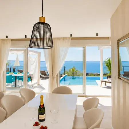 Villa Royal Gold By Guide Podstrana